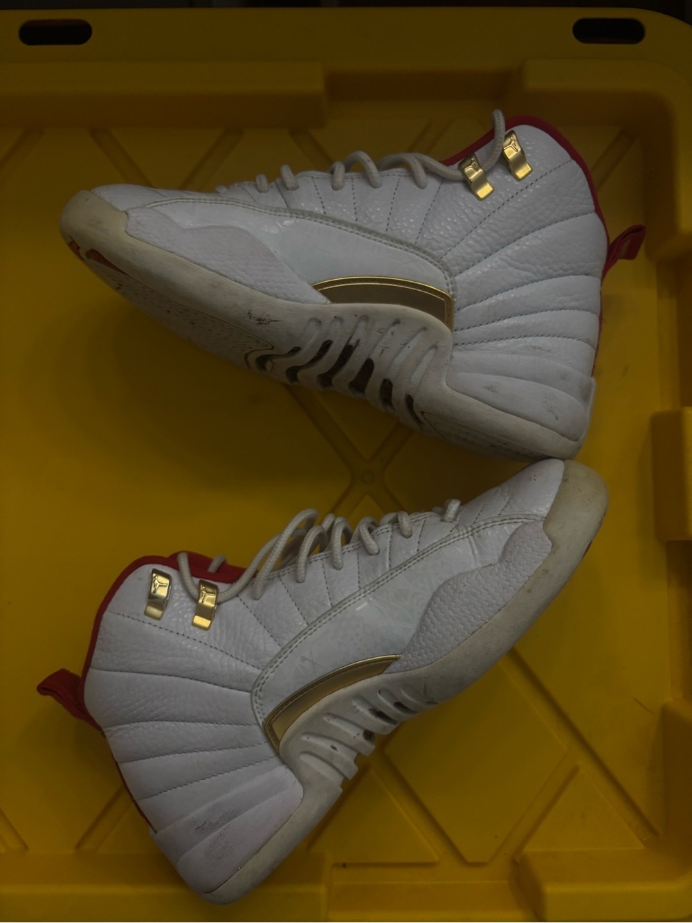 Jordan fiba 12